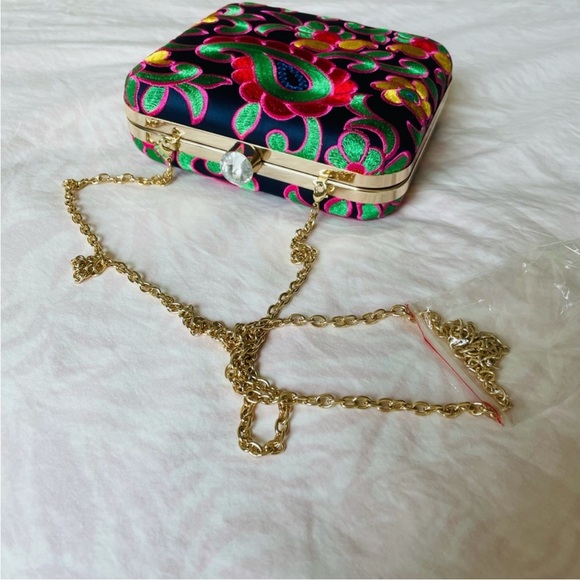 Party/Casual multicolour Blue Clutch - Picture 3 of 7